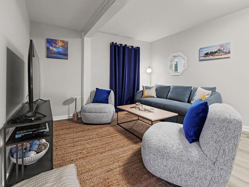 10983 Hebron Road , Buckeye Lake, OH 43008 Photo 9