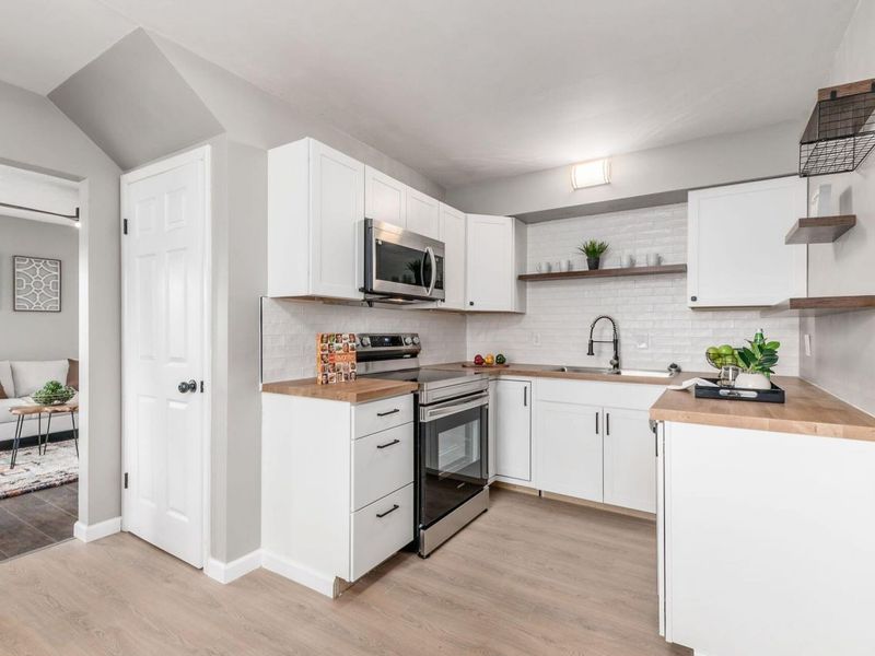 247 Eldon Avenue , Columbus, OH 43204 Photo 12