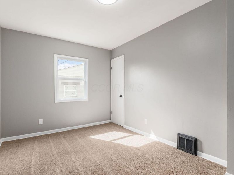 247 Eldon Avenue , Columbus, OH 43204 Photo 17