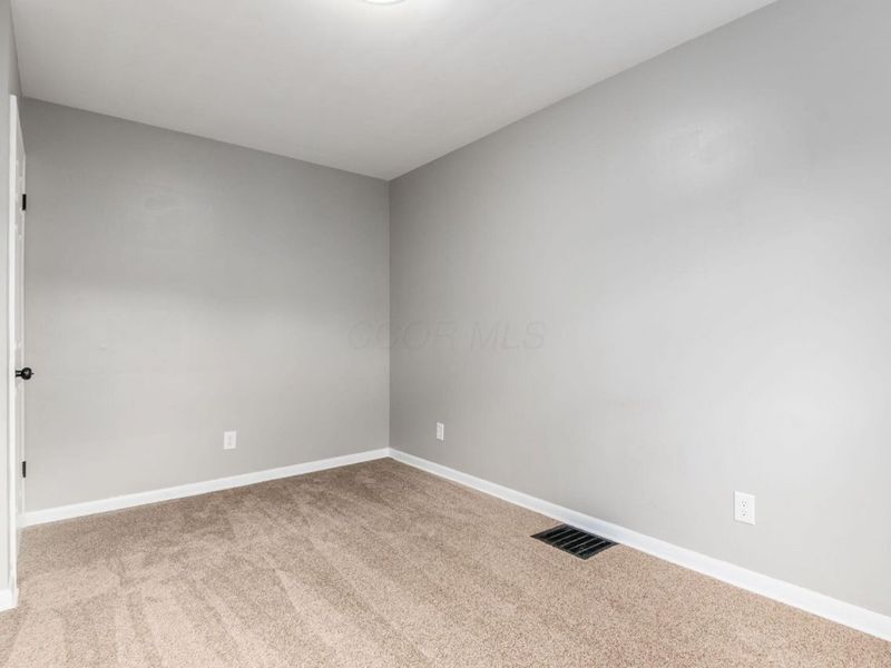 247 Eldon Avenue , Columbus, OH 43204 Photo 18