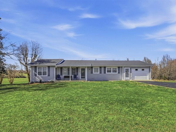 4120 Hiseville Center Road , Horse Cave, KY 42749