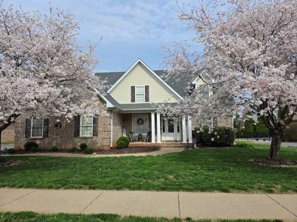 329 Roseberry Circle , Bowling Green, KY 42104