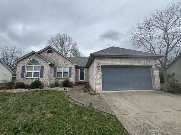 1605 Knob Hill Road , Elizabethtown, KY 42104