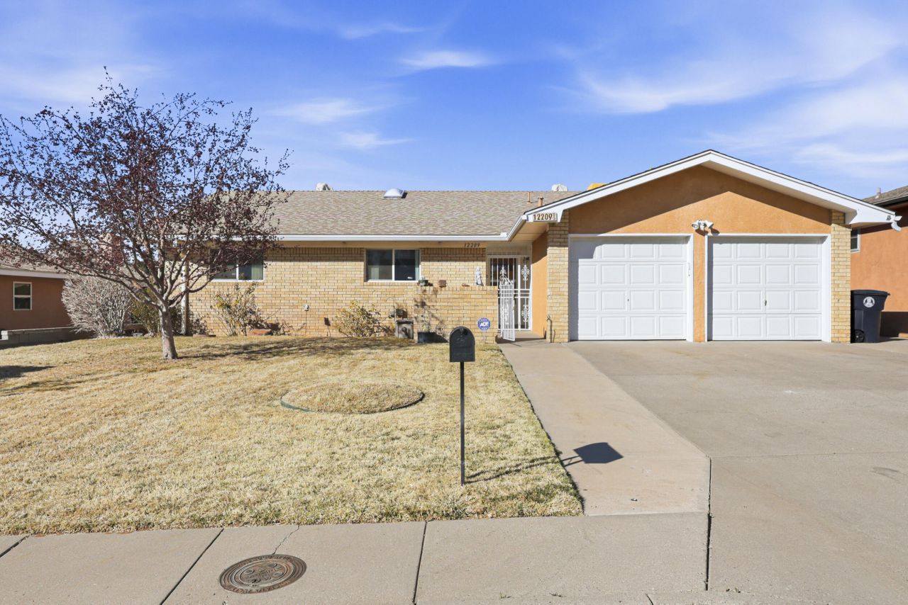 12209 S Phoenix Avenue Ne, Albuquerque, NM 87112 Main Photo