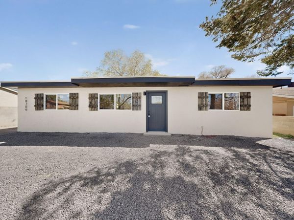 10706 Fairbanks Road NE, Albuquerque, NM 87112