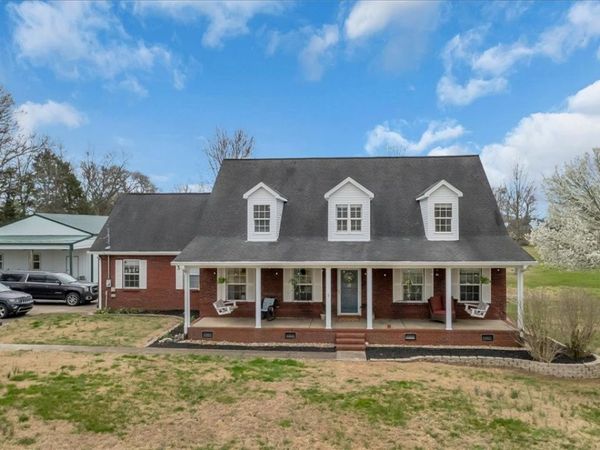 310 Edd Joyce Rd , Bell Buckle, TN 37020