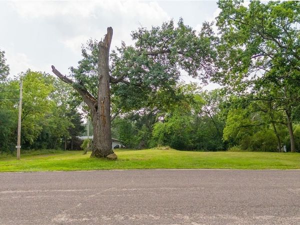 1005 Grant Street, Spooner, WI 54801