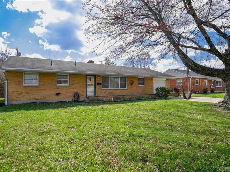 103 Charles Place, Englewood, OH 45322 Photo 1