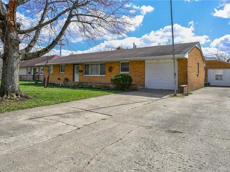 103 Charles Place, Englewood, OH 45322 Photo 2