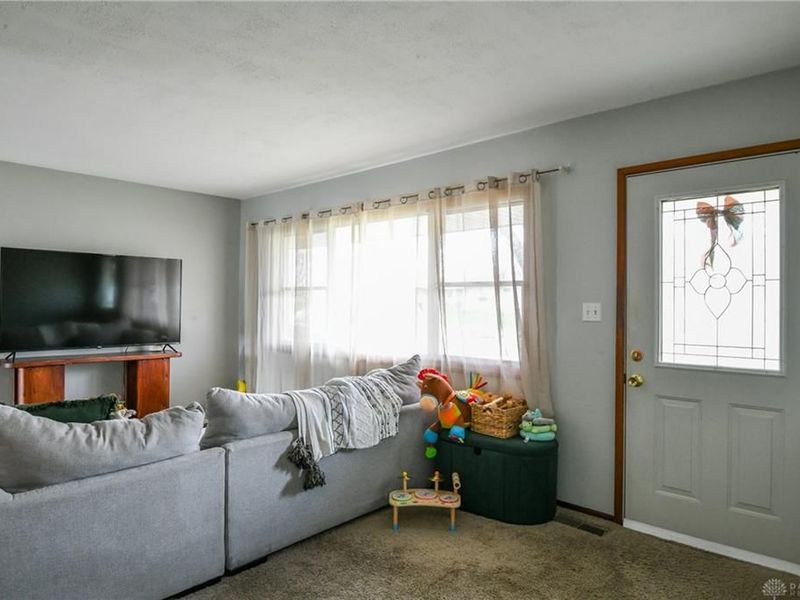 103 Charles Place, Englewood, OH 45322 Photo 5