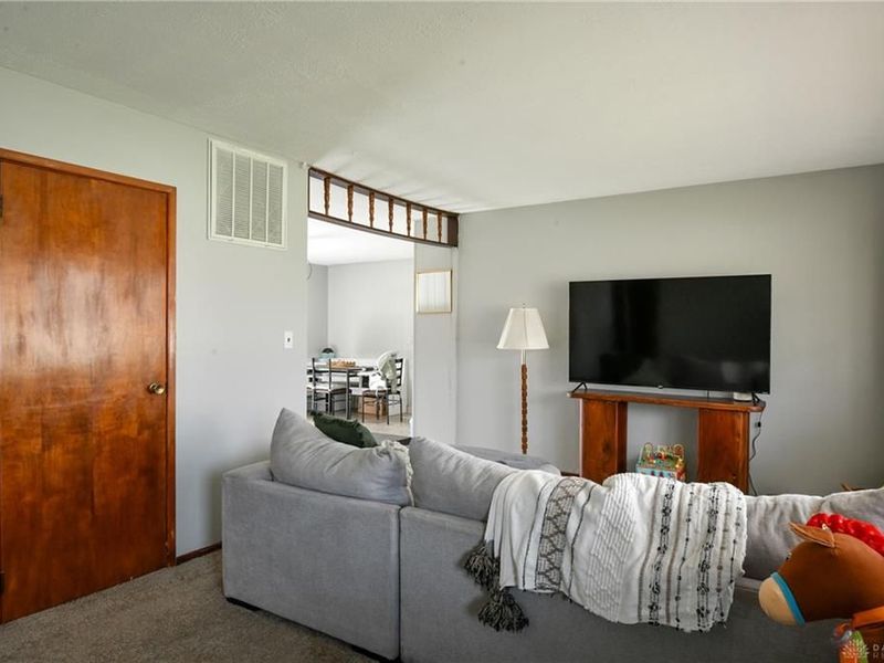 103 Charles Place, Englewood, OH 45322 Photo 7