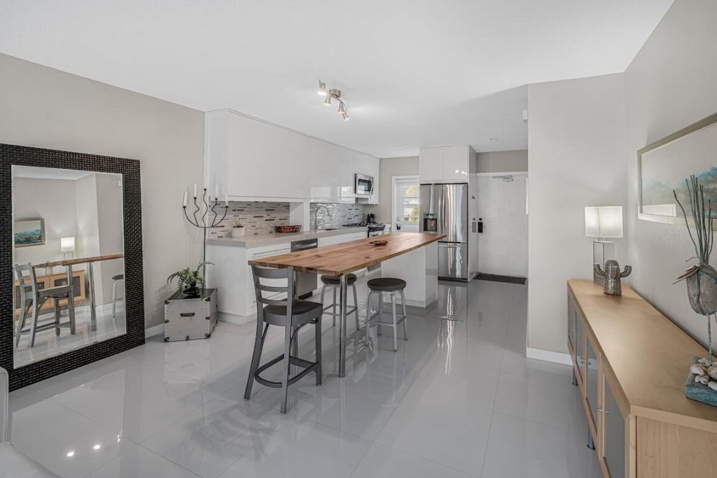 200 E Royal Palm Road, Unit 2080, Boca Raton, FL 33432 Photo