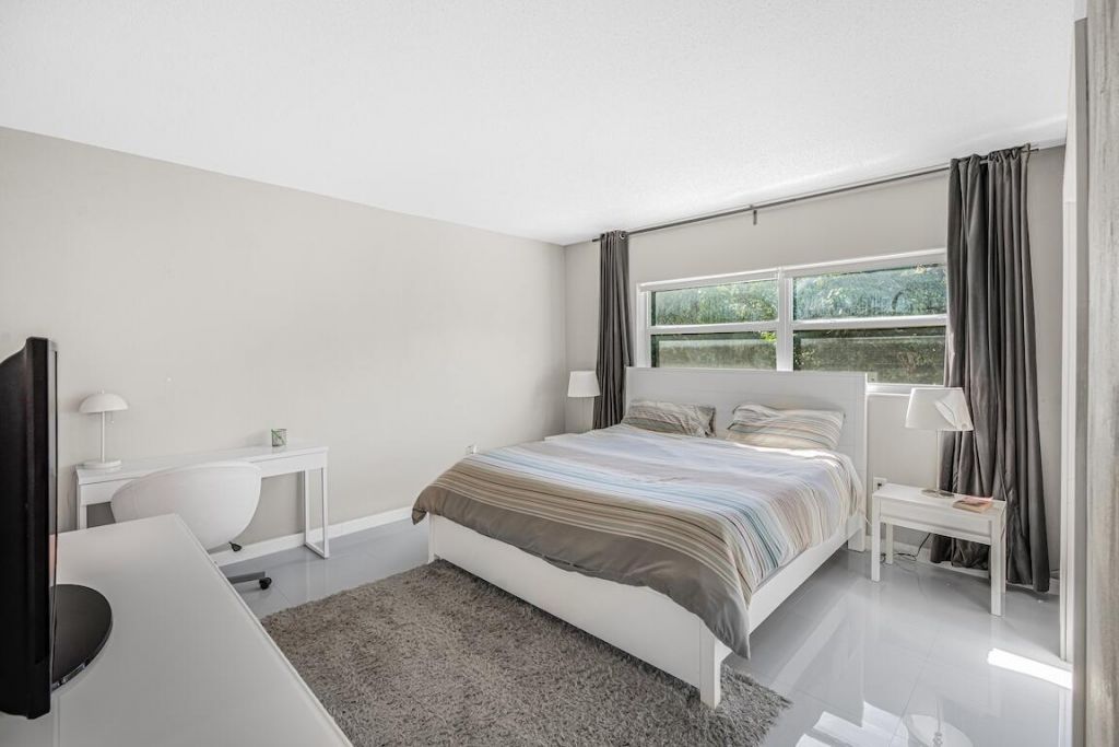 200 E Royal Palm Road, Unit 2080, Boca Raton, FL 33432 Photo