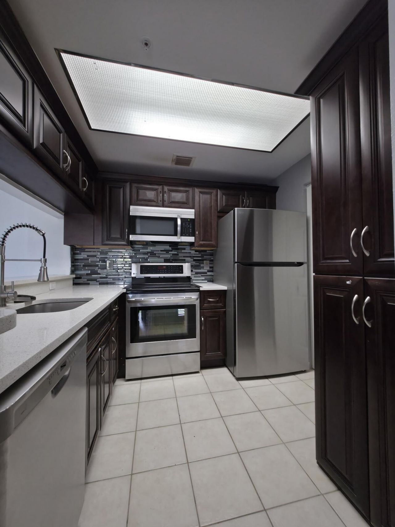 2805 Veronia Drive, Unit 204, Palm Beach Gardens, FL 33410 Photo