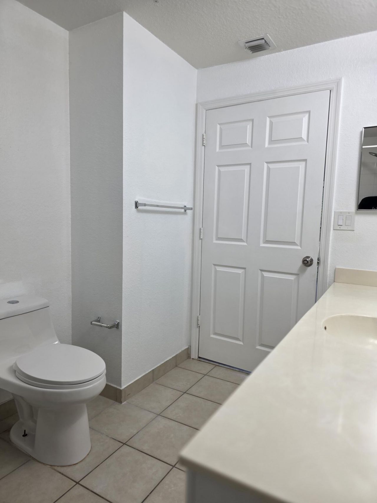 2805 Veronia Drive, Unit 204, Palm Beach Gardens, FL 33410 Photo