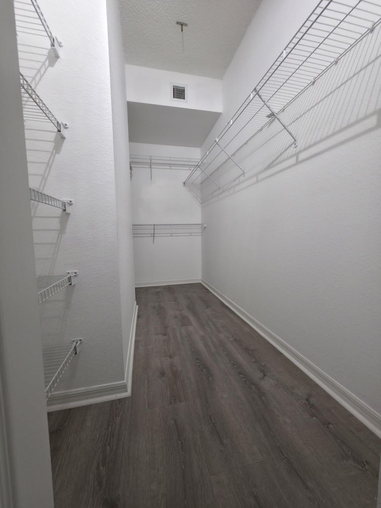 2805 Veronia Drive, Unit 204, Palm Beach Gardens, FL 33410 Photo