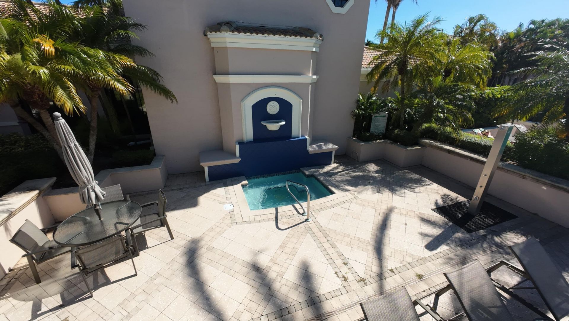 2805 Veronia Drive, Unit 204, Palm Beach Gardens, FL 33410 Photo