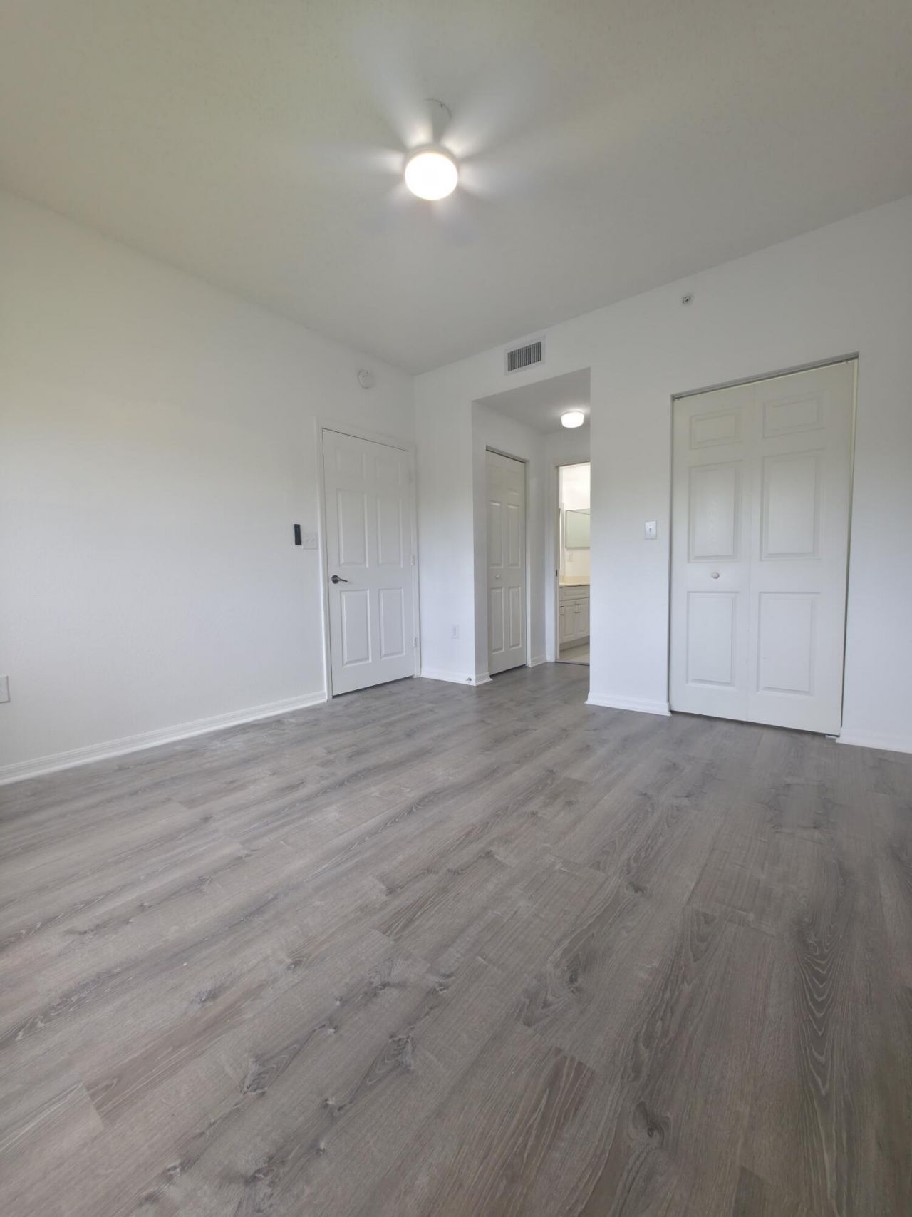 2805 Veronia Drive, Unit 204, Palm Beach Gardens, FL 33410 Photo