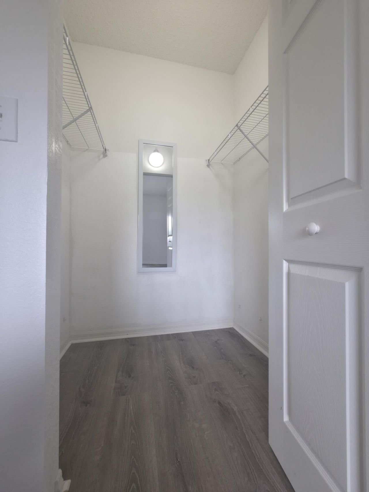 2805 Veronia Drive, Unit 204, Palm Beach Gardens, FL 33410 Photo