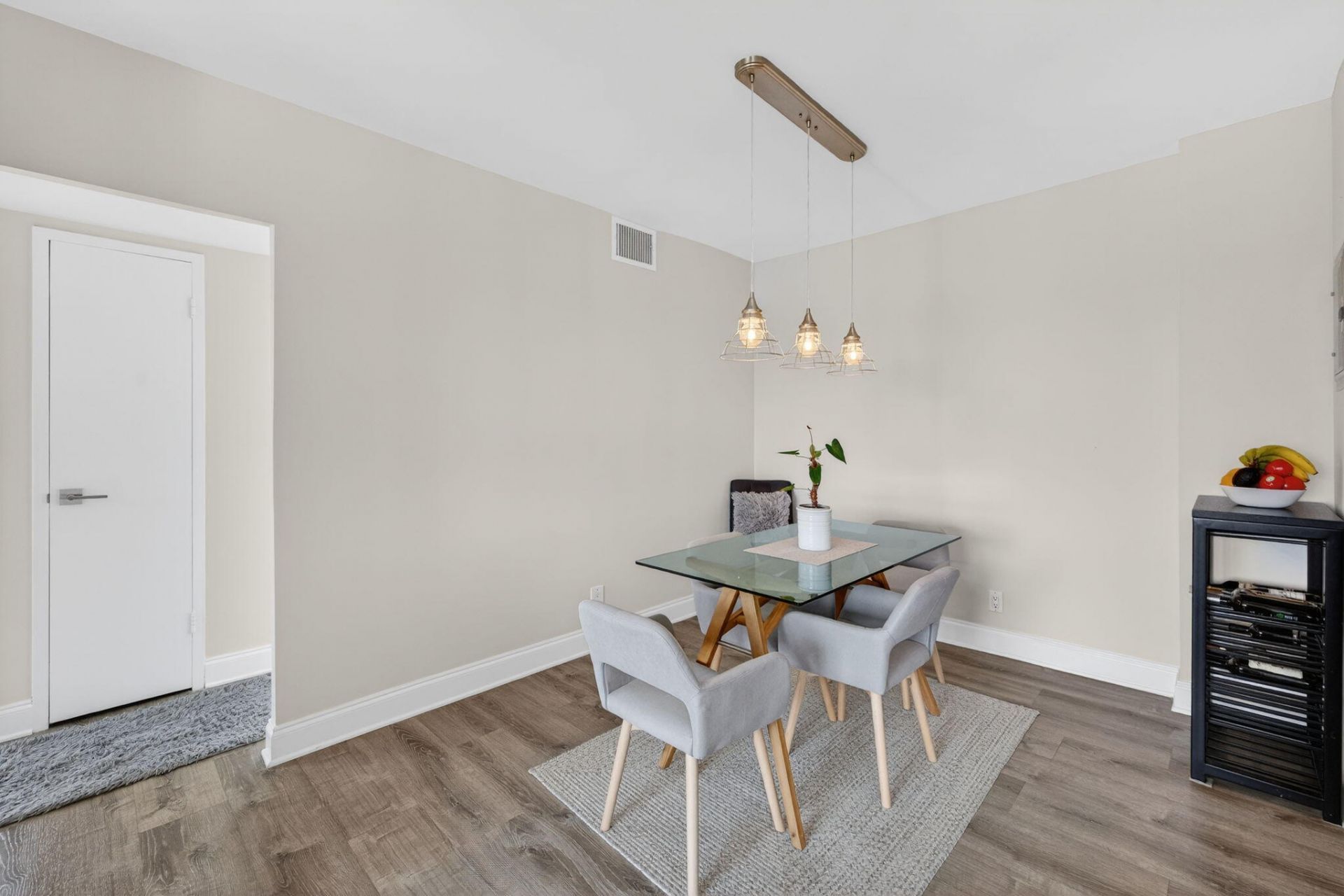 2555 NE 11th Street, Unit 609, Fort Lauderdale, FL 33304 Photo