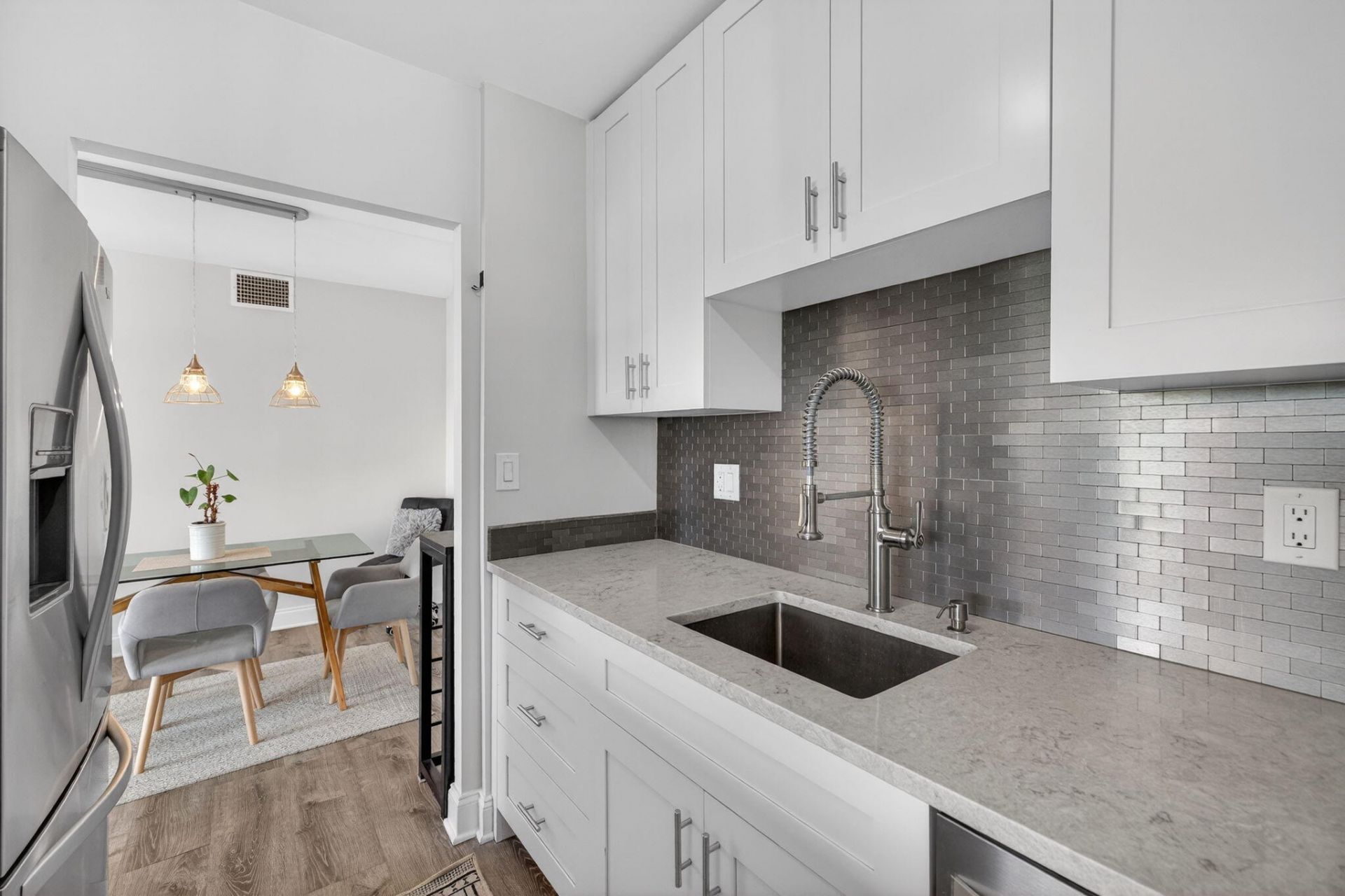 2555 NE 11th Street, Unit 609, Fort Lauderdale, FL 33304 Photo