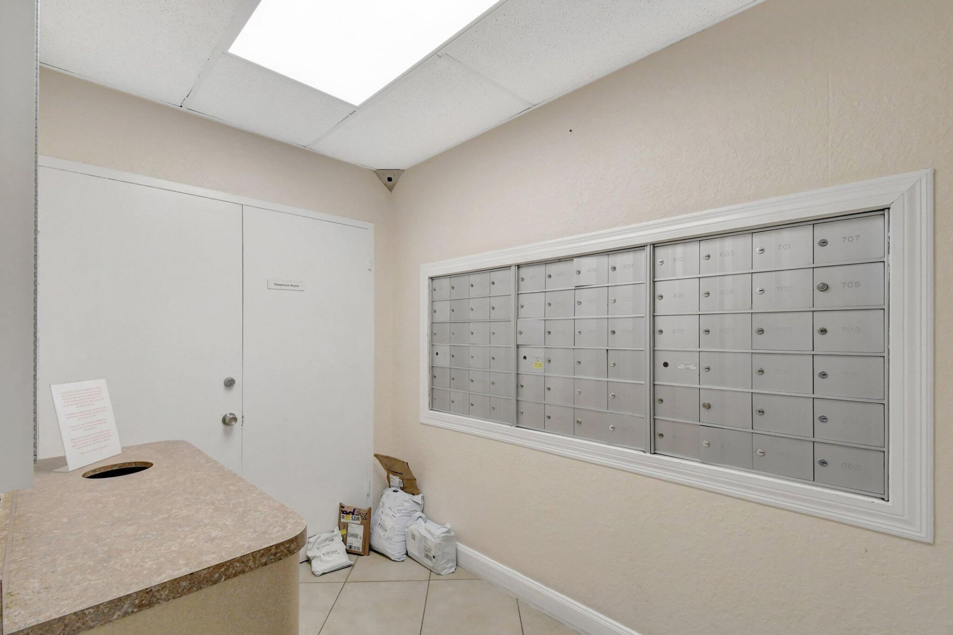 2555 NE 11th Street, Unit 609, Fort Lauderdale, FL 33304 Photo