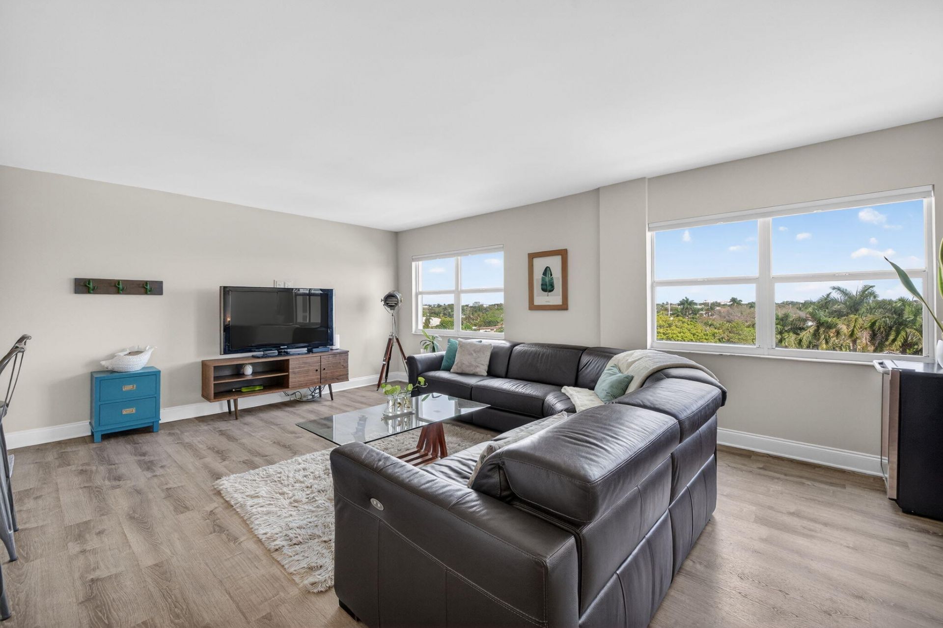 2555 NE 11th Street, Unit 609, Fort Lauderdale, FL 33304 Photo