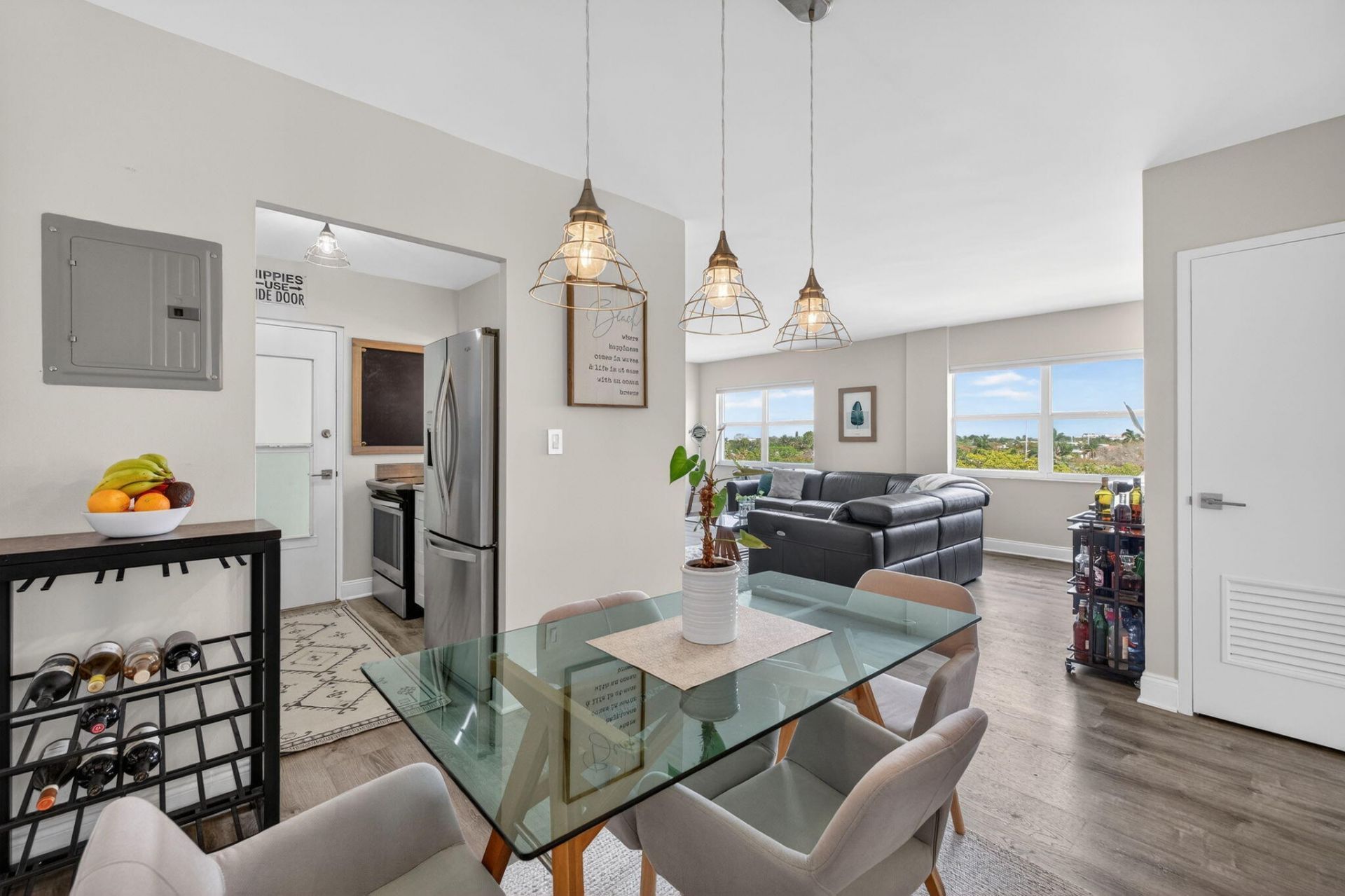 2555 NE 11th Street, Unit 609, Fort Lauderdale, FL 33304 Photo