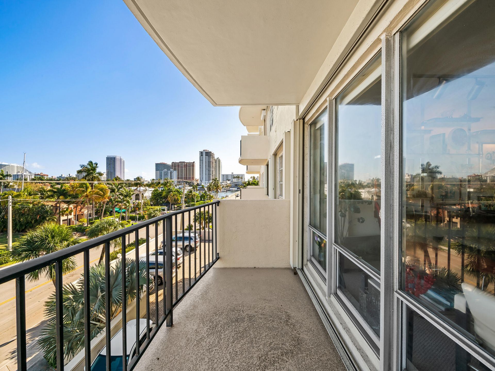 2500 E Las Olas Boulevard, Unit 404, Fort Lauderdale, FL 33301 Photo