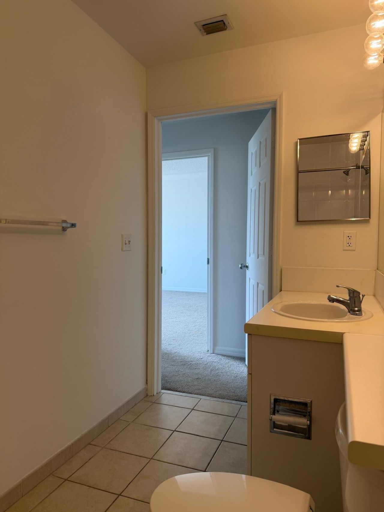 616 Clearwater Park Road, Unit 407, West Palm Beach, FL 33401 Photo