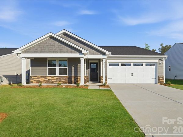 1488 Ardmore Drive, Sherrills Ford, NC 28673