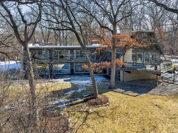 431 Maplewood Drive , Barrington, IL 60010