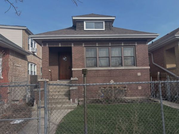 2727 N Mont Clare Avenue , Chicago, IL 60707