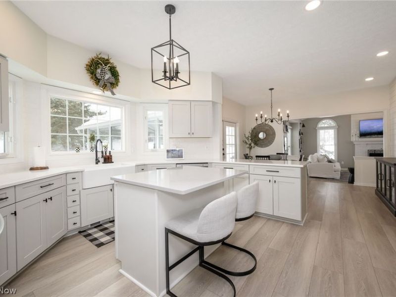 3912 Raintree Circle, Uniontown, OH 44685 Photo 13