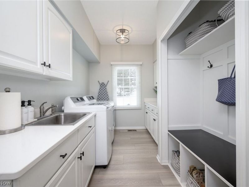 3912 Raintree Circle, Uniontown, OH 44685 Photo 19