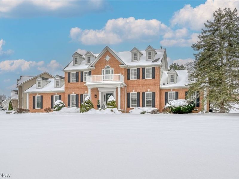 3912 Raintree Circle, Uniontown, OH 44685 Photo 3