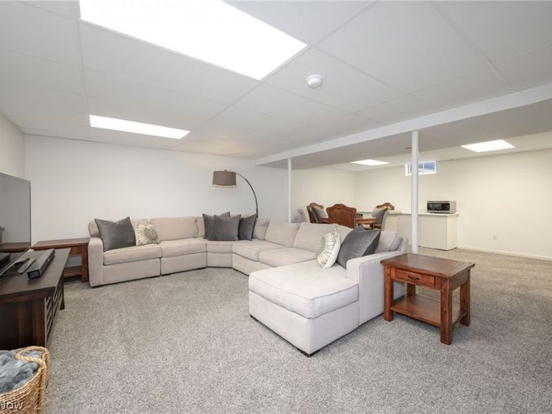 3912 Raintree Circle, Uniontown, OH 44685 Photo 32