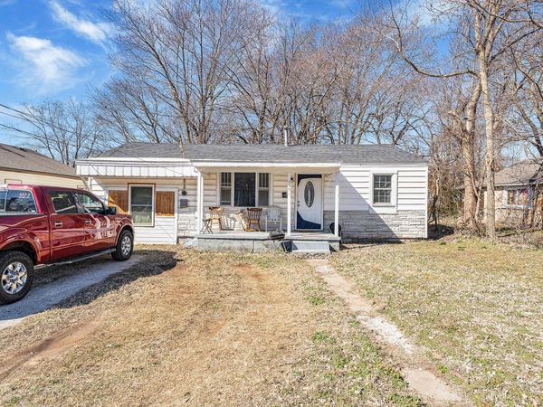 1331 N West Avenue, Springfield, MO 65802
