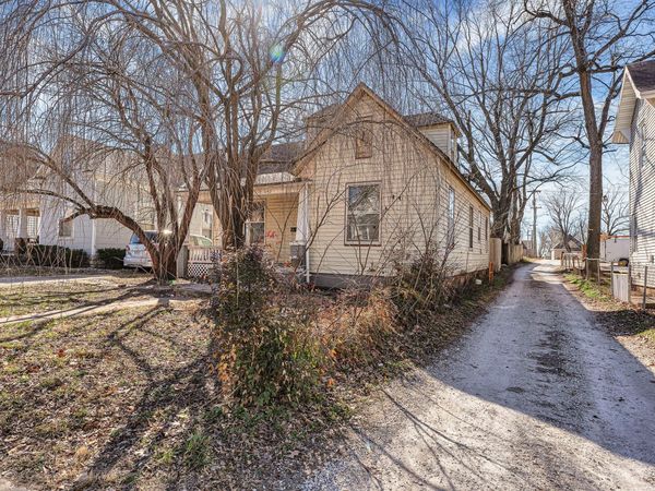 642 W Nichols Street, Springfield, MO 65802