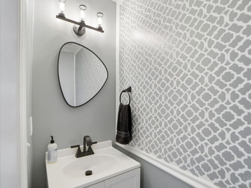 364 Mollie Drive, Hamilton, OH 45013 Photo 4