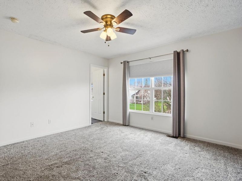 364 Mollie Drive, Hamilton, OH 45013 Photo 5