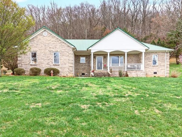 444 Mackie Road, Sparta, TN 38583