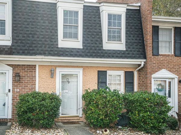 4505 N Kings Hwy., Unit D9, Myrtle Beach, SC 29577