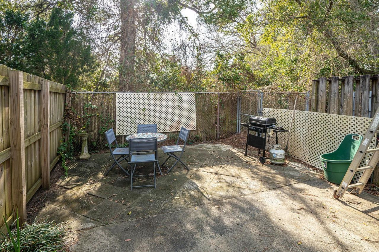 4505 N Kings Hwy. Photo 15