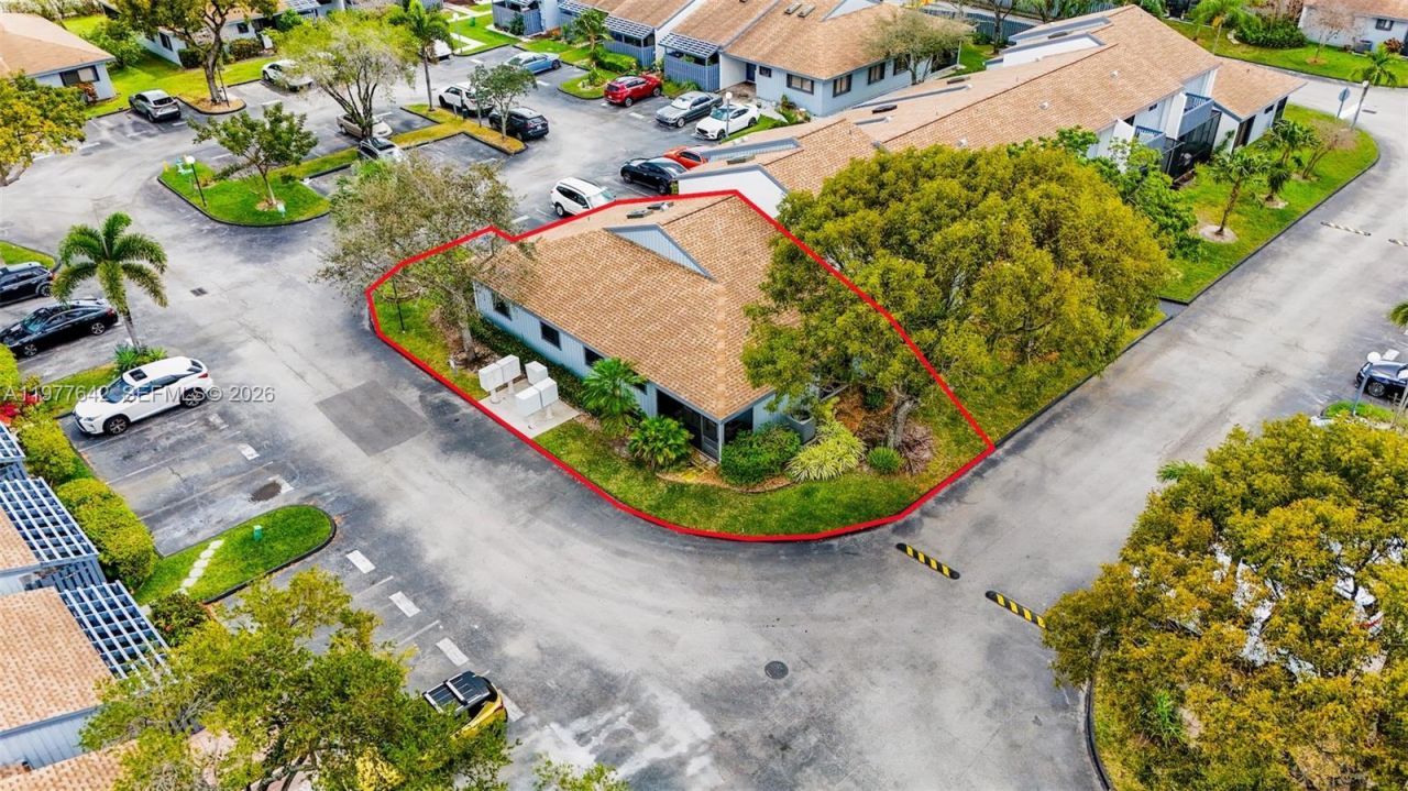 1662 N 14th Ter, Hollywood, FL 33020 Photo