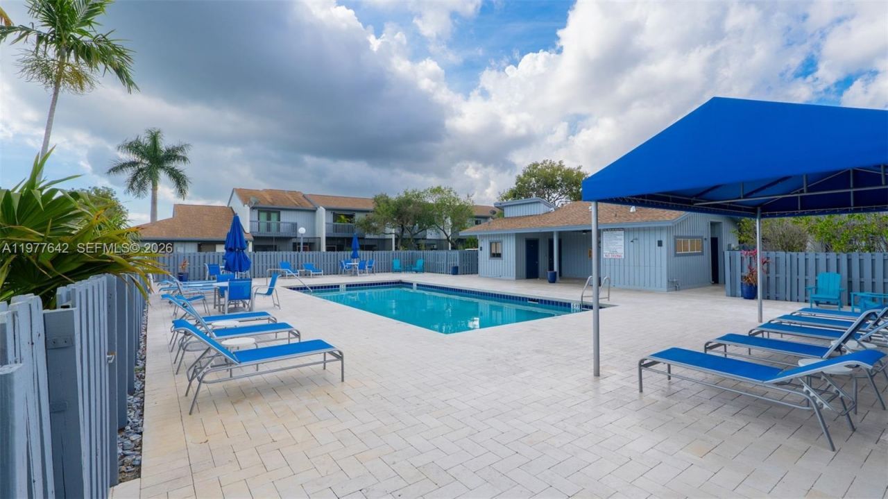 1662 N 14th Ter, Hollywood, FL 33020 Photo