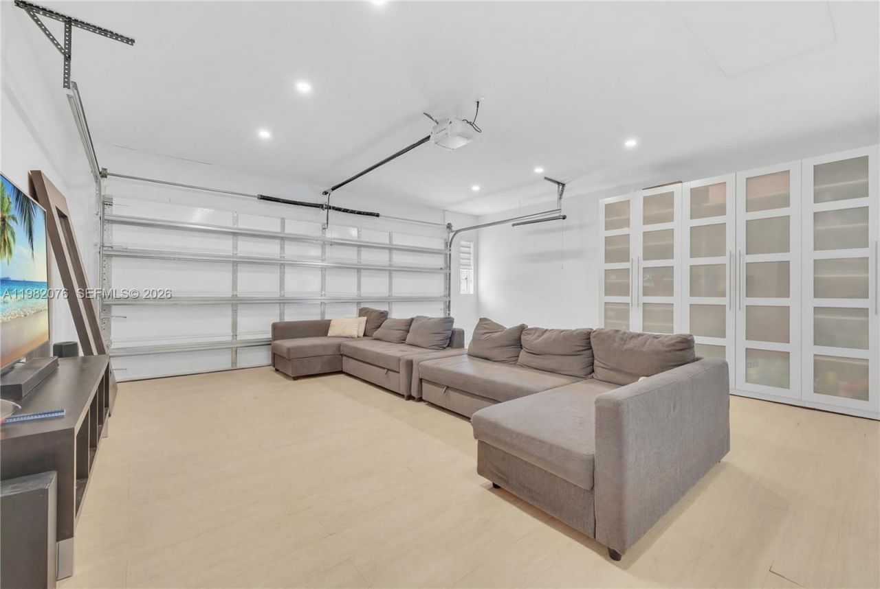 12203 Melissa Way , Cooper City, FL 33026 Photo