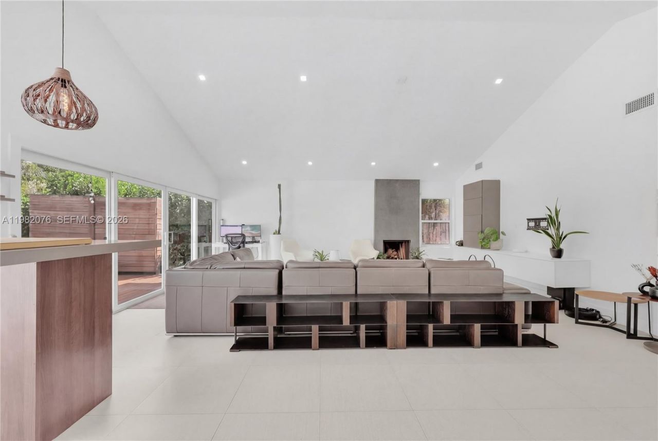 12203 Melissa Way , Cooper City, FL 33026 Photo