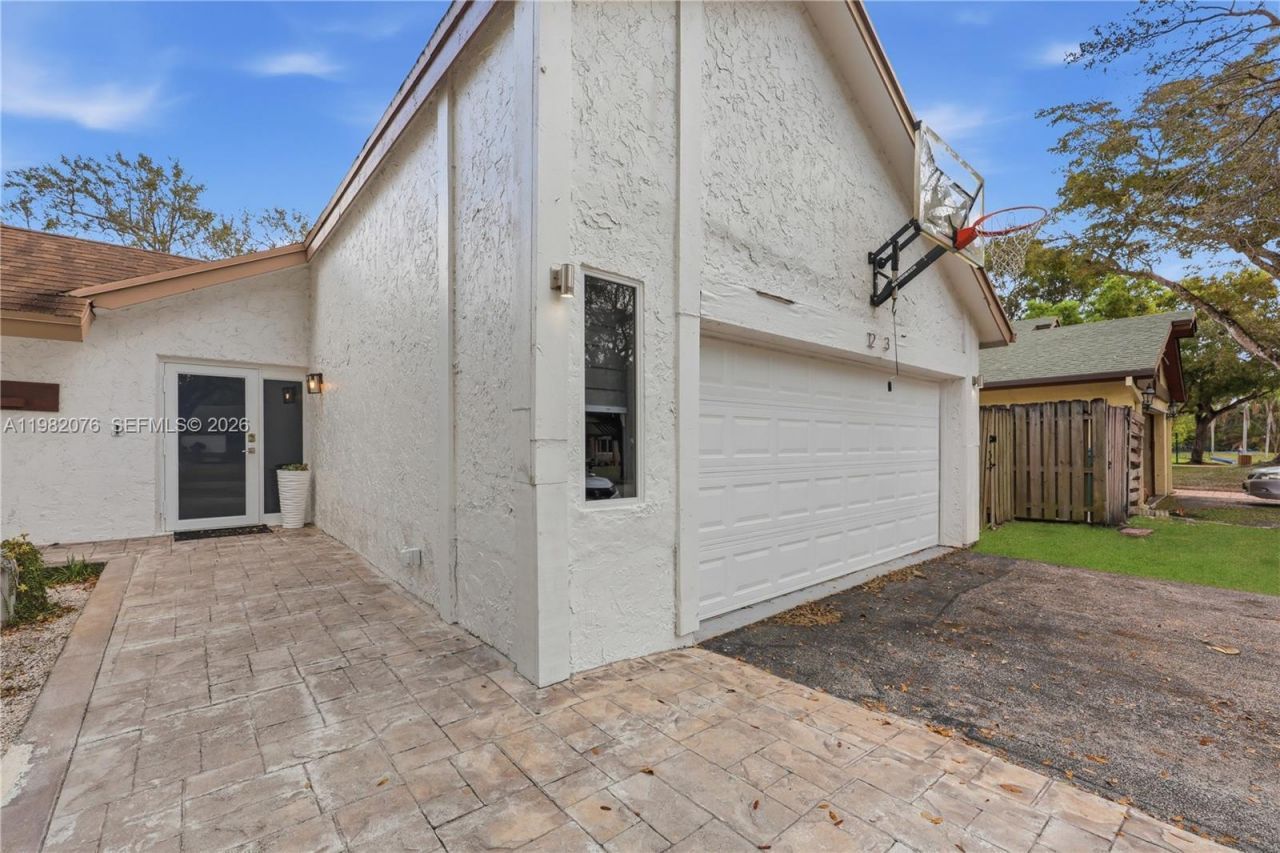 12203 Melissa Way , Cooper City, FL 33026 Photo