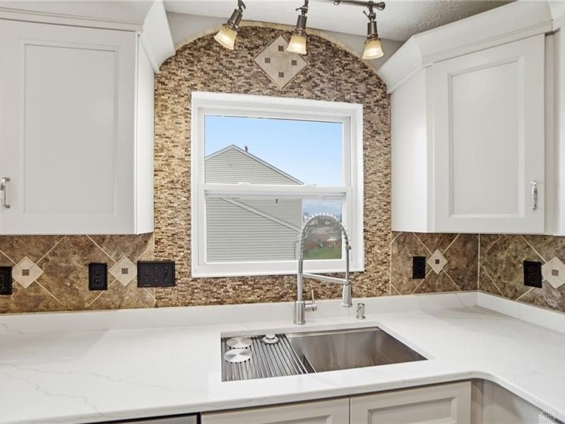 364 Mollie Drive, Hamilton, OH 45013 Photo 17